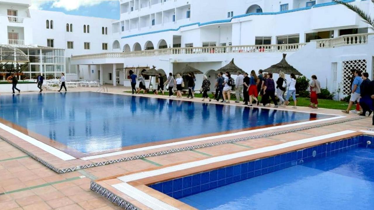Hotel Best Beach- Family Only Chott Meriem Exterior photo