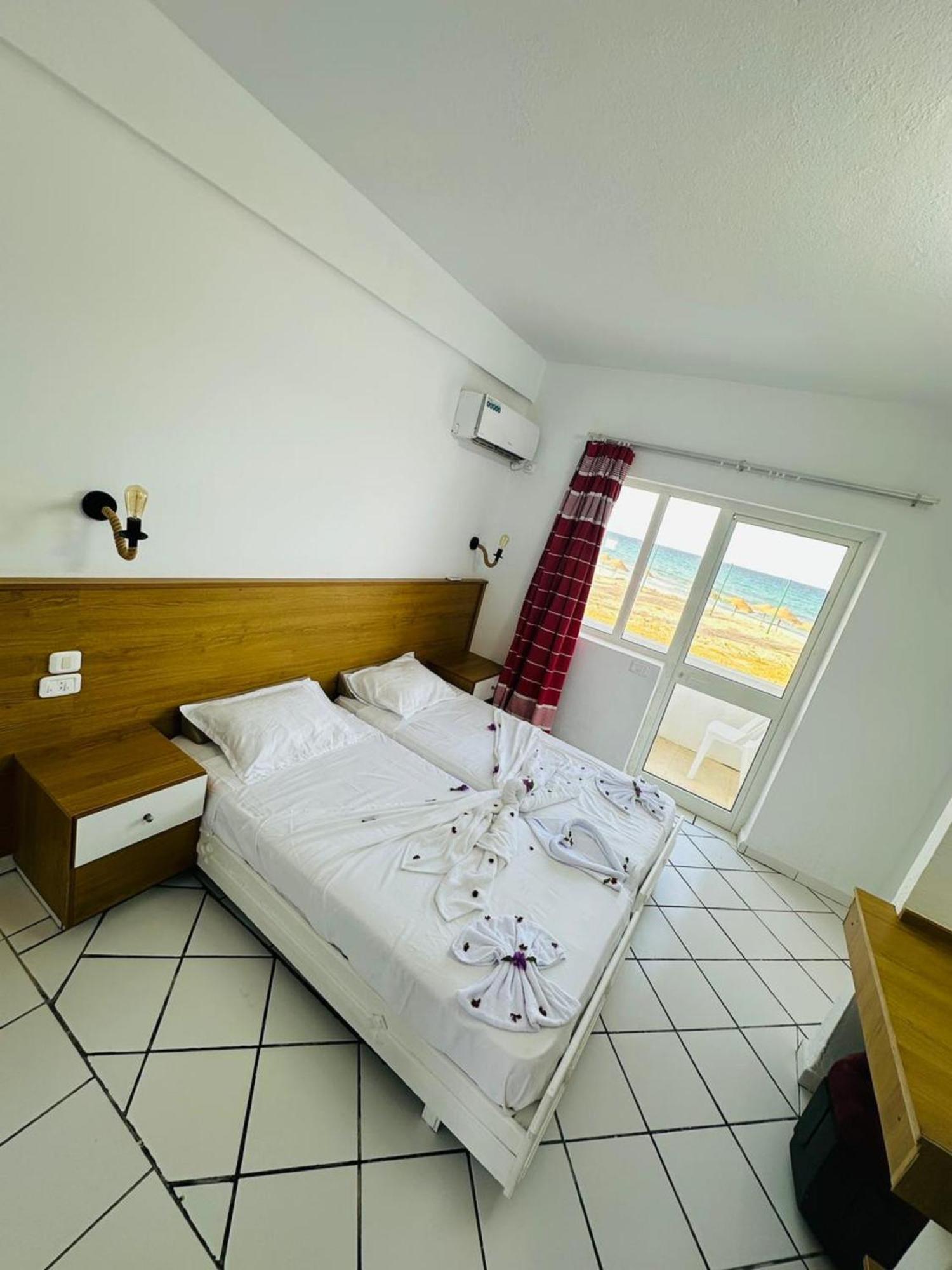 Hotel Best Beach- Family Only Chott Meriem Exterior photo