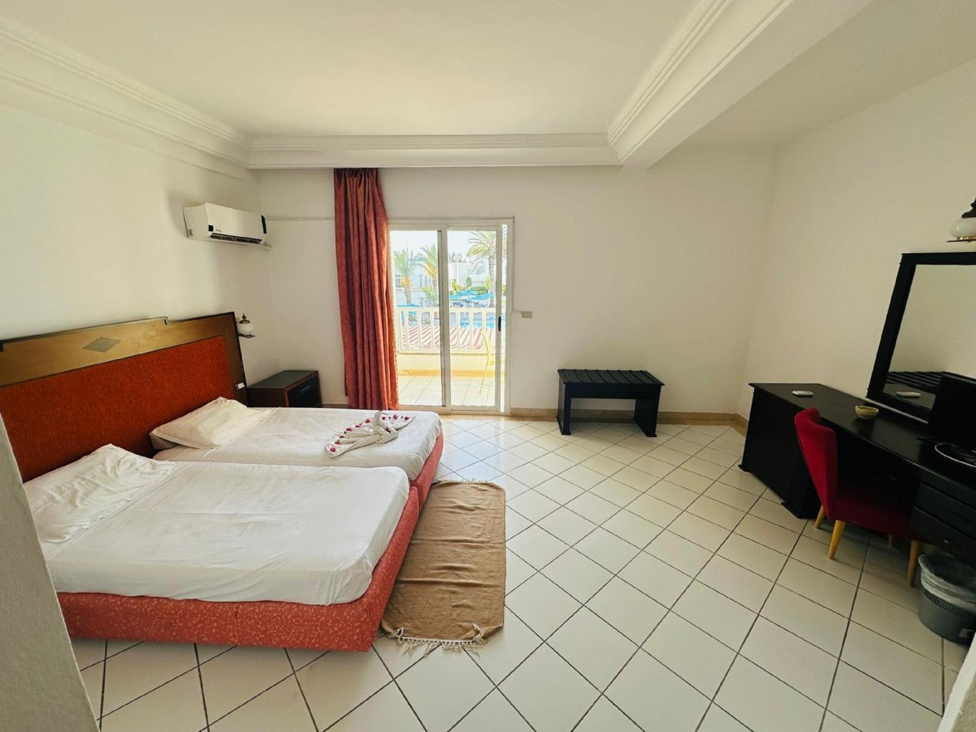 Hotel Best Beach- Family Only Chott Meriem Exterior photo